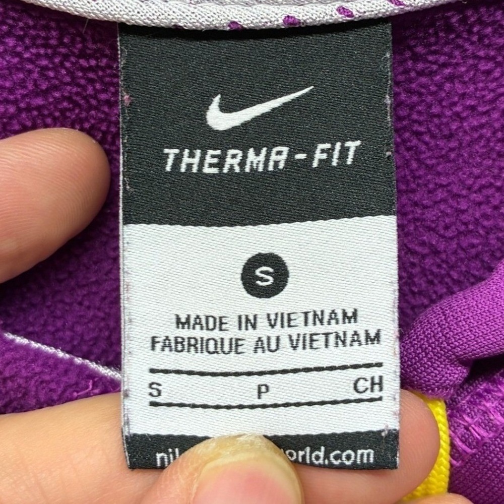 Nike Therma-FIT Graphic Hoodie Sweatshirt Womens S Purple Swoosh Activewear - Picture 4 of 10